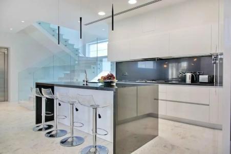 Sea Pearl Beachfront Villas - 9