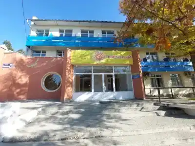Солнечный - 25