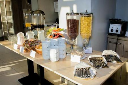 Raziotel Kyiv Yamska - 27