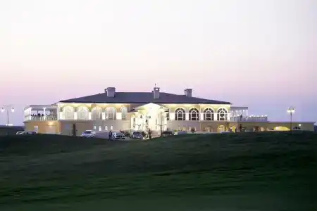 Lighthouse Golf & Spa - 1