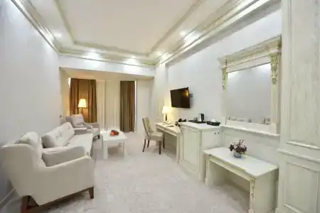Qushbegi Plaza - 11