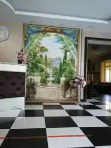 У Аллы - 32
