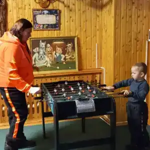 Уста - 46