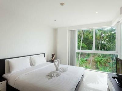 Sunset Plaza Karon Beach by PHR - 35
