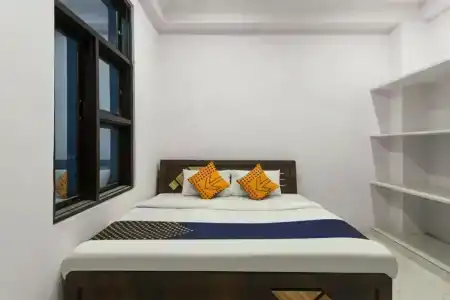 Spot On 74614 Radhika Palace - 7