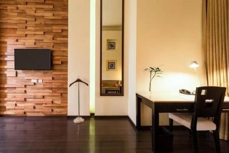 5 By Oyo Metropolitan - 11