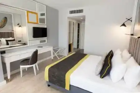 The Raga Side - Adults Only - All inclusive - 18