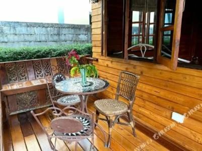 Golden Teak Resort Baan Sapparot - 10