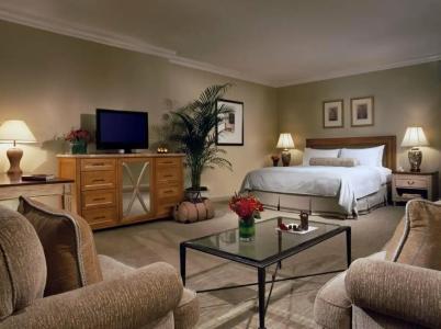 Crescent Court - 34