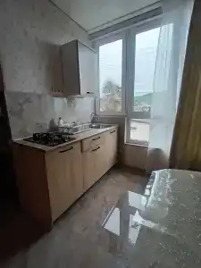 у Карины - 24