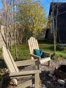 Треугольный стильный дом рядом с сыроварней - 31