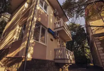 Гурзуфский - 17