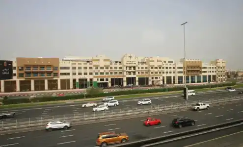 Metropolitan Dubai - 11