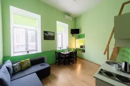 В Центре - 37