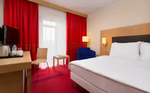 Cosmos St. Petersburg Nevsky - 4