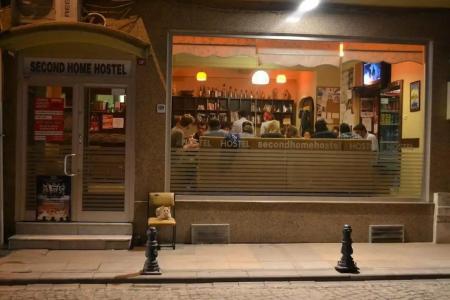 Second Home Hostel - 12