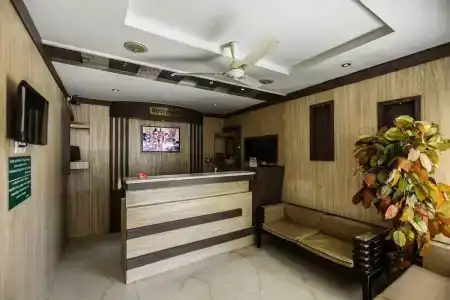 Oyo 26219 The Prince Park - 3