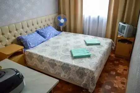 Эллинг 80 - 70