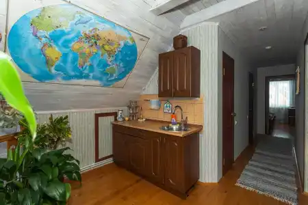 Петров Дом - 32