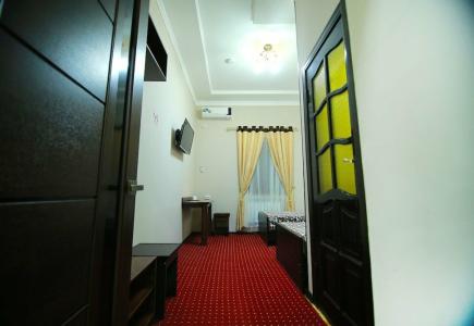 Hafsi Kabir - 45