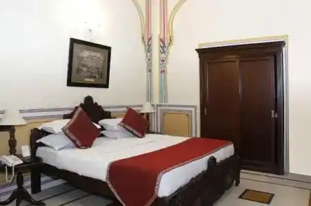 Narain Niwas Palace - 16