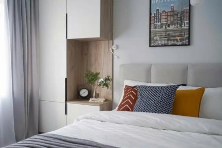 Современная студия Голубая с ванной у озера - 86