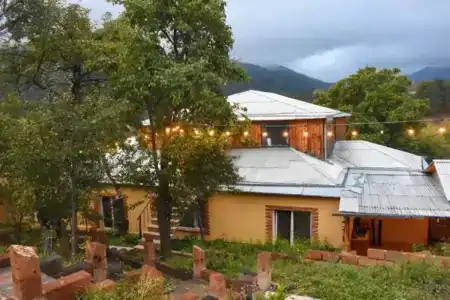 Arevatun Dilijan - 0