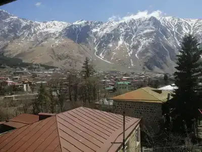 Paramount Kazbegi - 7