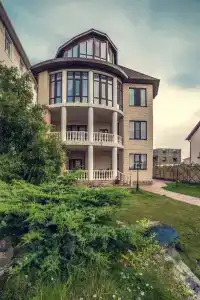 Azov Club - 10