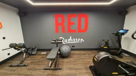 Radisson Red - 85