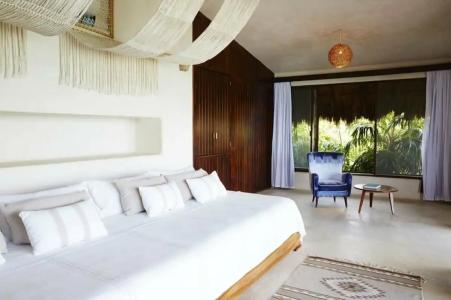 Papaya Playa Project - 44