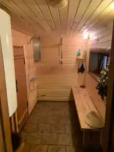 Уникальный творческий дом в Волоховщине - 14
