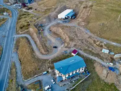 Khizina Rezo | REZO HUT - 7