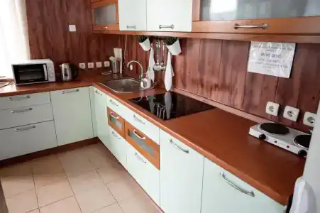 WoodHouse - 9