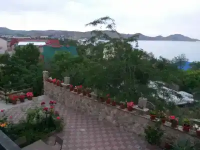 Югра - 1