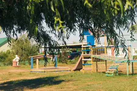 Greenwood Country Club - 18