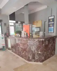 Cleopatra King Apart - 26