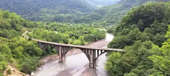 Уютный гостевой дом с видом на горы - 9