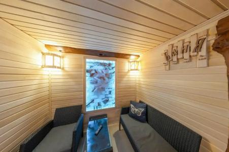 Голден Плаза - 71