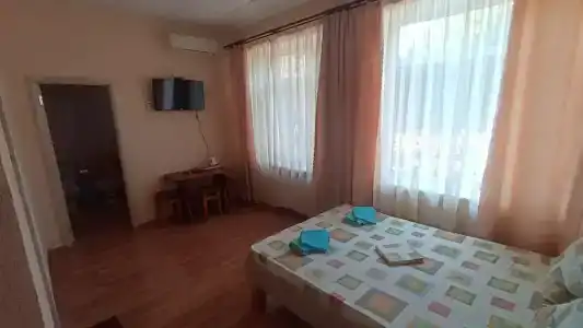 Токарева 12 - 22