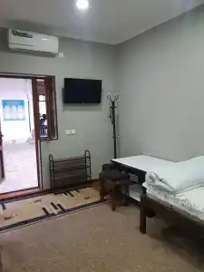 Ali Nur - 35