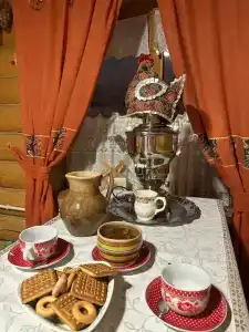 Петров Дом - 8