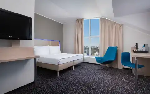 Cosmos St. Petersburg Nevsky - 17