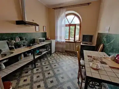 Гостиный двор - 77