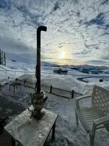 Khizina Rezo | REZO HUT - 25