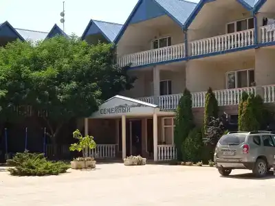 Семейный - 0