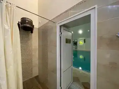 Чистые Пруды - 52