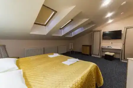 Виктория - 73