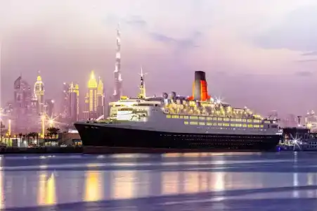 Queen Elizabeth 2 - 0