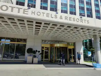 LOTTE Hotel - 0